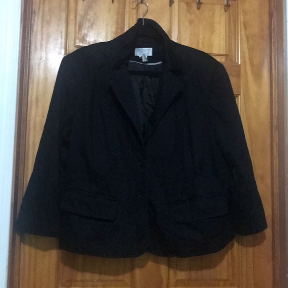 Blazer - Picture 2 of 6